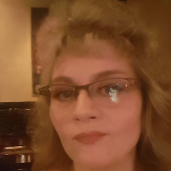 Meet your Posher, Dawn - Picture 1 of 1